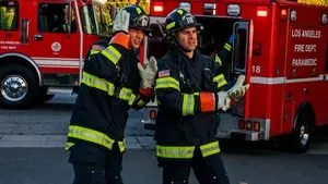 911 служба спасения 3 сезон 17 серия — кадр